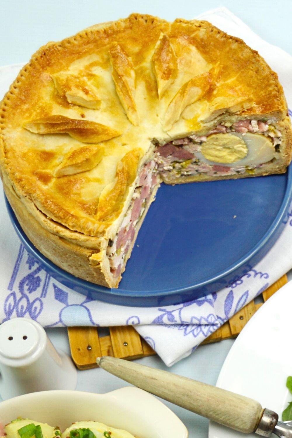 Delia Smith Bacon And Egg Pie