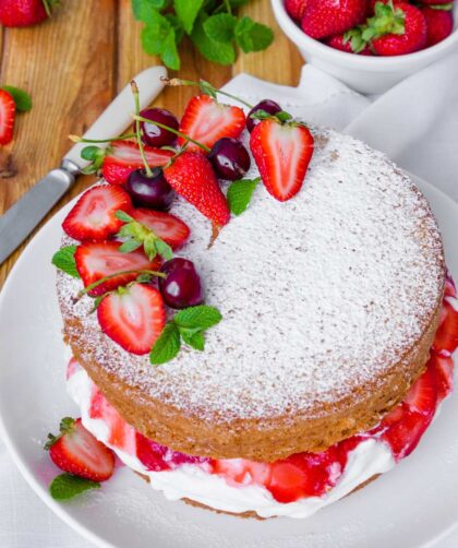 Nigella Victoria Sponge