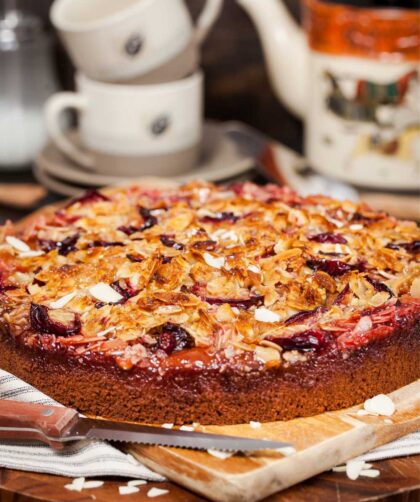 Nigella Plum And Almond Cake