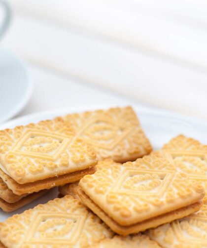 Mary Berry Custard Creams