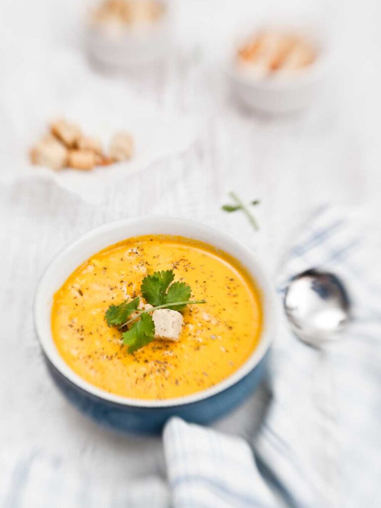 Nigella's Carrot And Coriander Soup