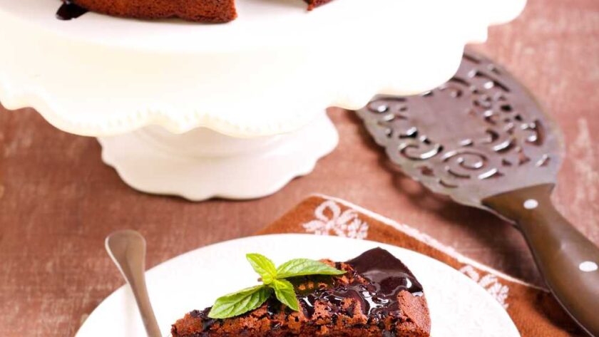Nigella Sunken Amaretto Chocolate Cake
