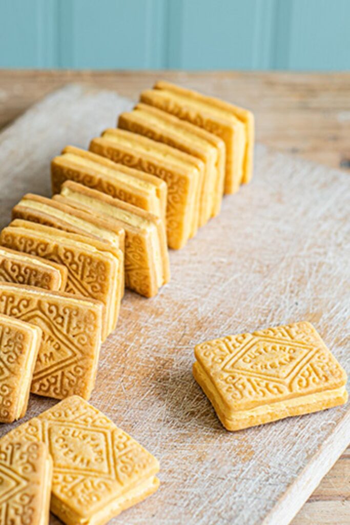 Mary Berry Custard Creams