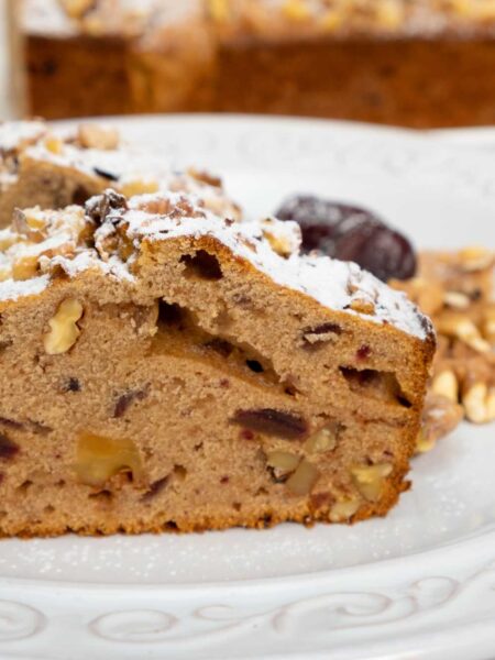 Mary Berry Date And Walnut Cake | British Chefs Table