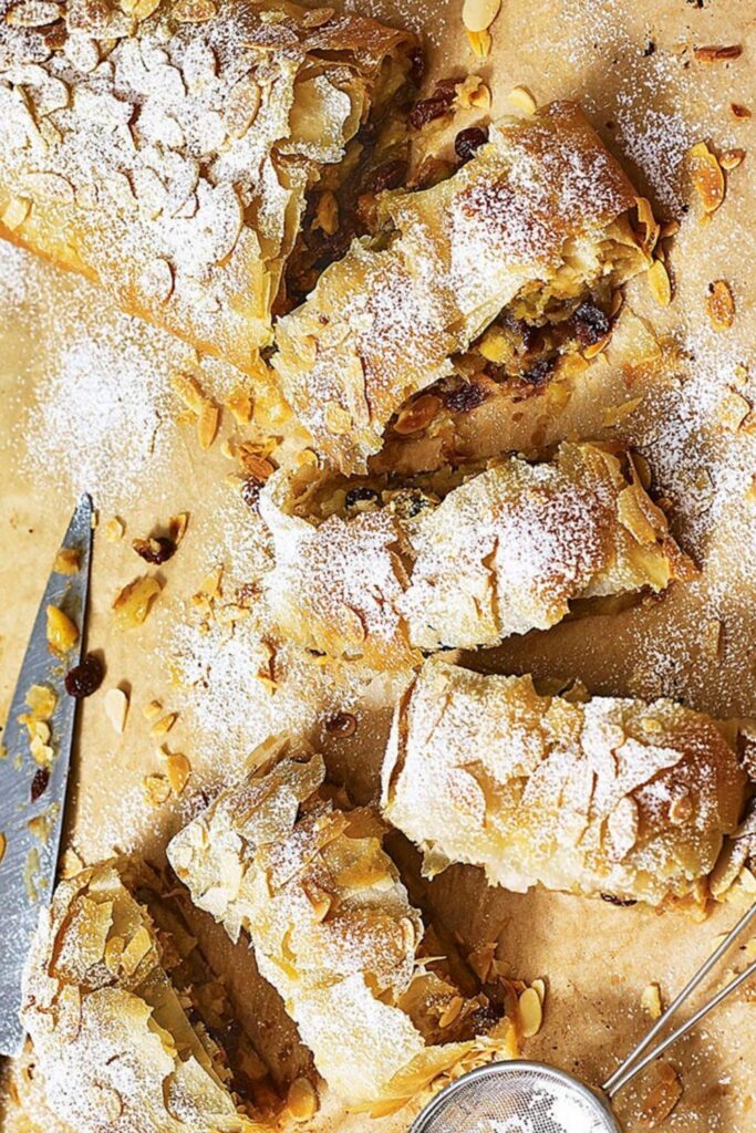 Mary Berry Apple Strudel 