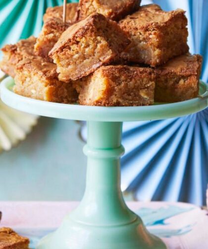 Mary Berry Blondies Recipe