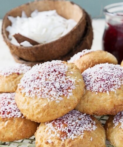 Mary Berry Coconut Buns