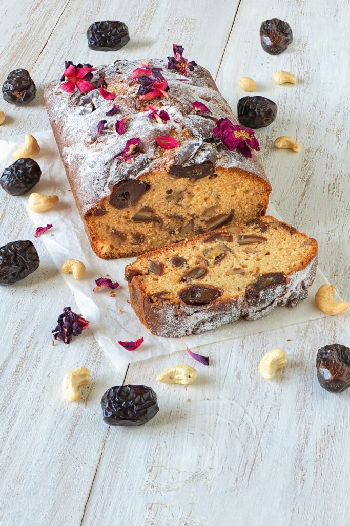 Nigella Date Cake