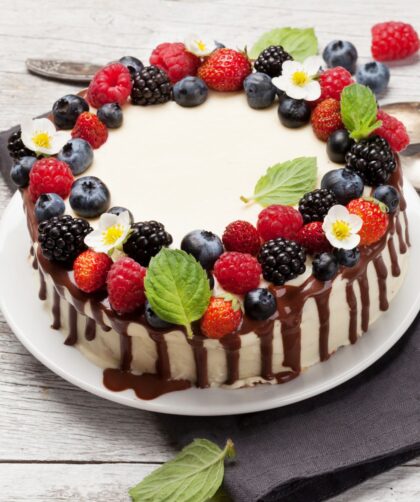 Nigella White Chocolate And Raspberry Cheesecake