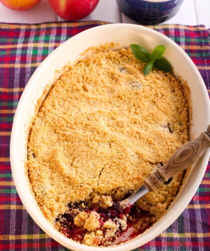 Delia Smith Apple And Blackberry Crumble