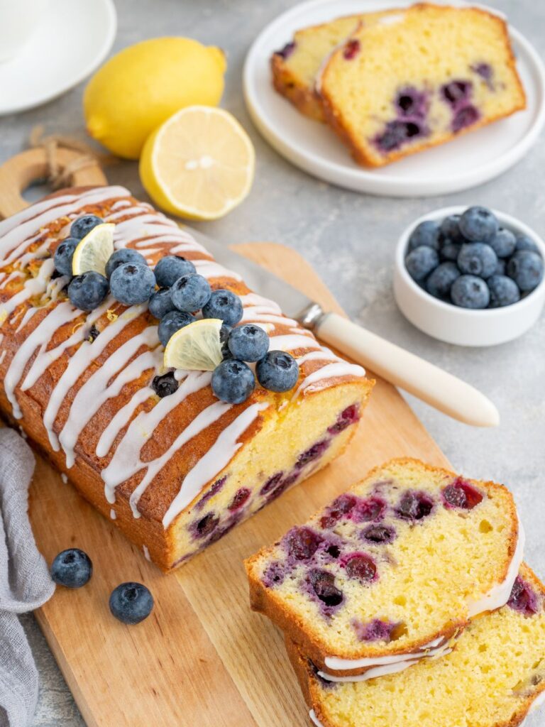 Mary Berry Lemon And Blueberry Cake