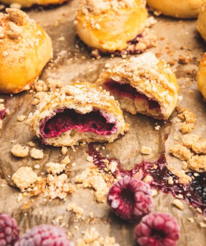 Mary Berry Raspberry Buns