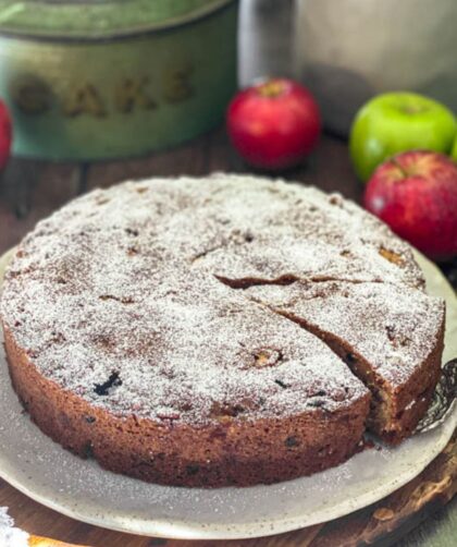 Mary Berry Apple And Sultana Cake