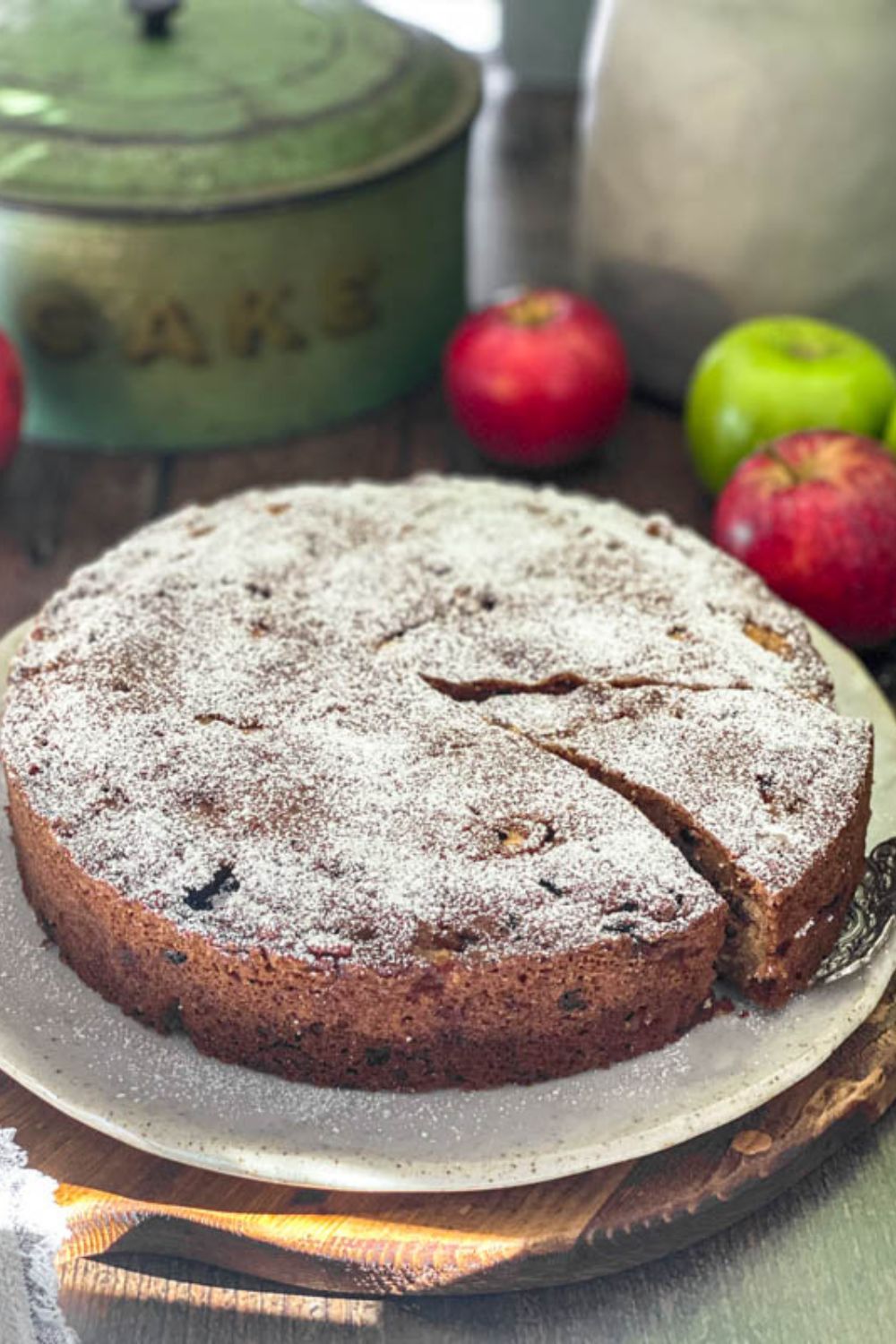 Mary Berry Apple And Sultana Cake