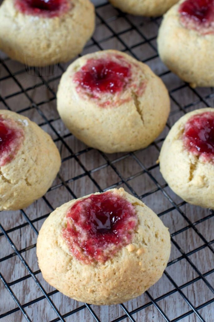 Mary Berry Raspberry Buns