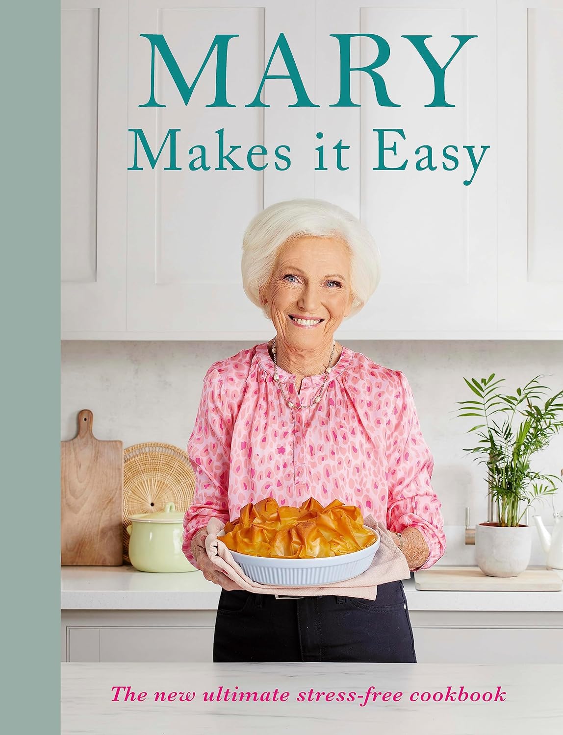 Mary Makes it Easy CookBook Cover