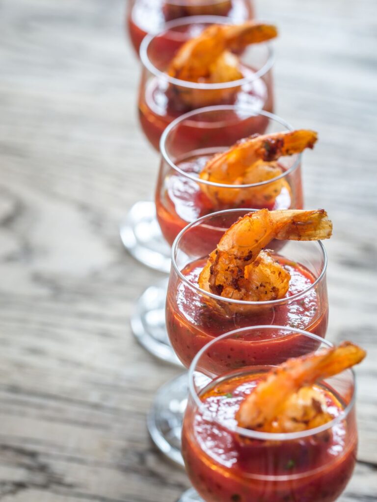 What To Serve With Prawn Cocktail Uk (15 Tasty Sides)