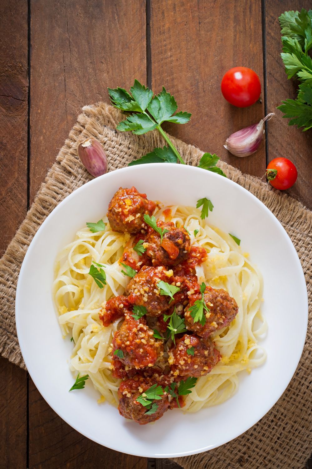 Delia Smith Braised Meatballs With Peppers And Tomatoes