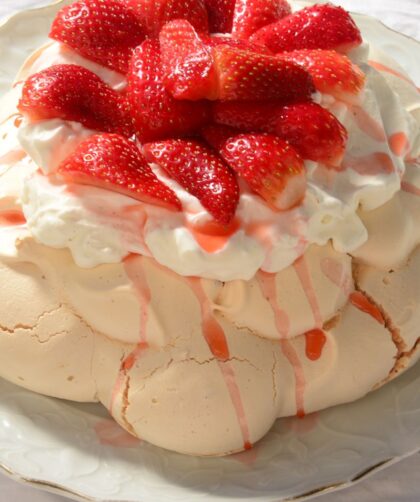 Delia Smith Meringue Pavlova