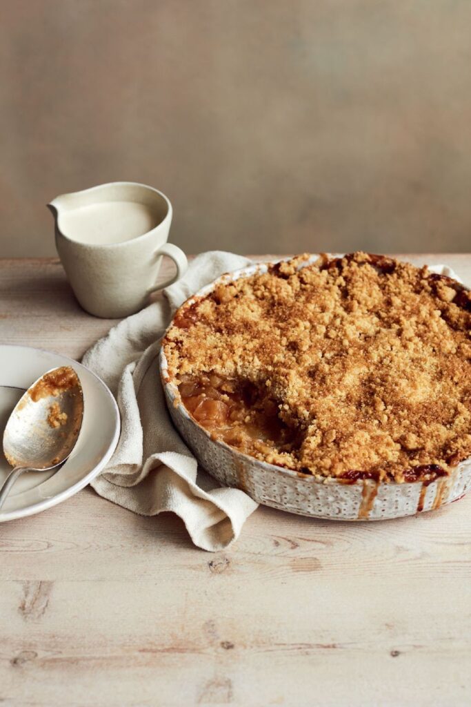 Mary Berry Apple Crumble