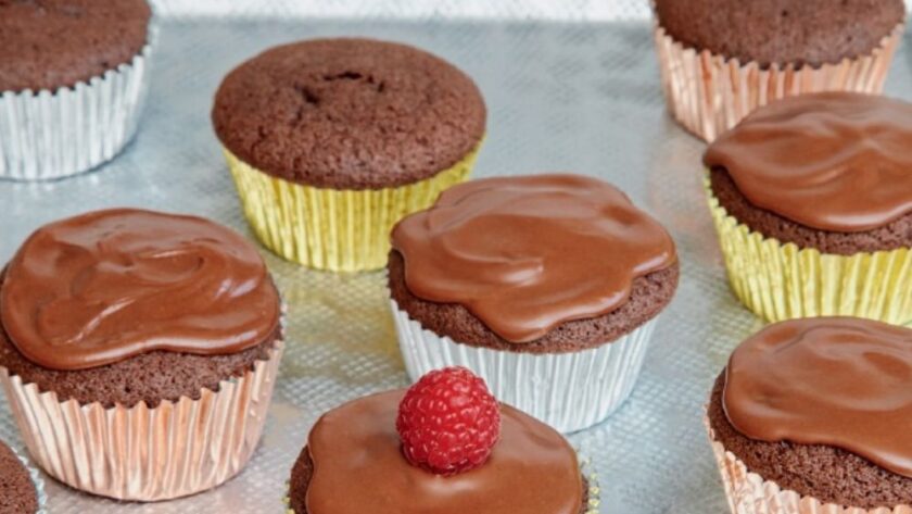 Mary Berry Chocolate Cupcakes