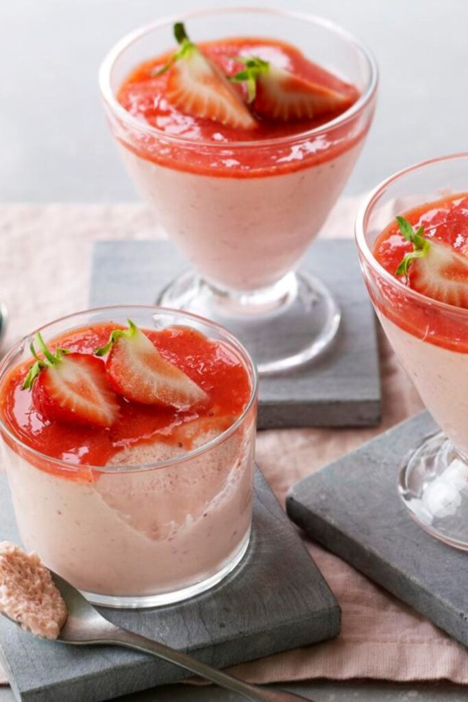 Mary Berry Strawberry Mousse