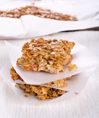 Nigella Rhubarb Flapjacks Recipe