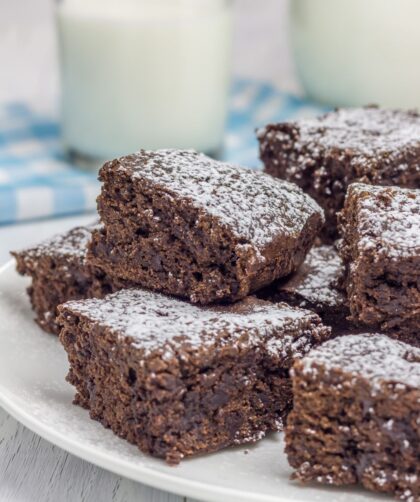 Nigella Snow Flecked Brownies