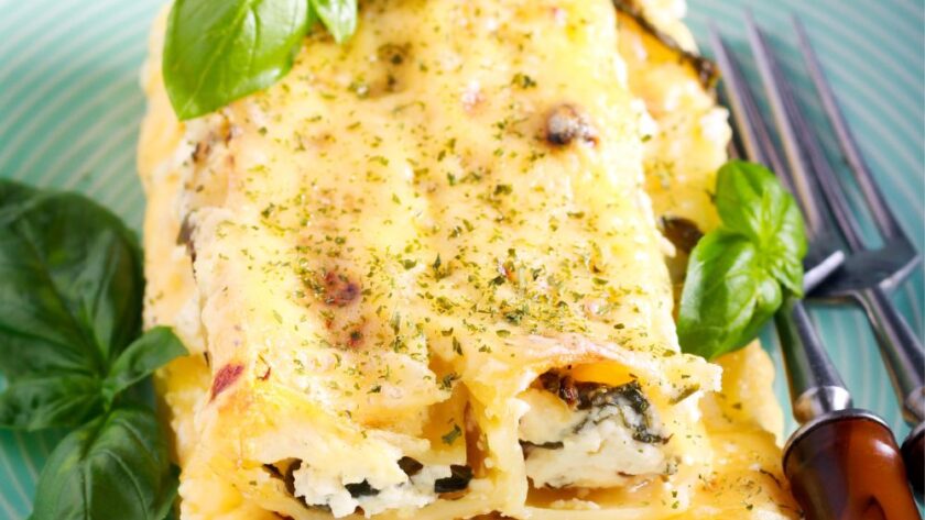What To Serve With Spinach And Ricotta Cannelloni Uk (17 Tasty Side Dishes)