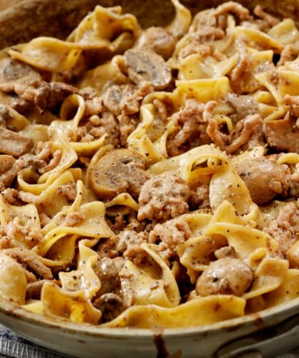 What To Serve With Pork Stroganoff Uk ( 20 Side Dishes)