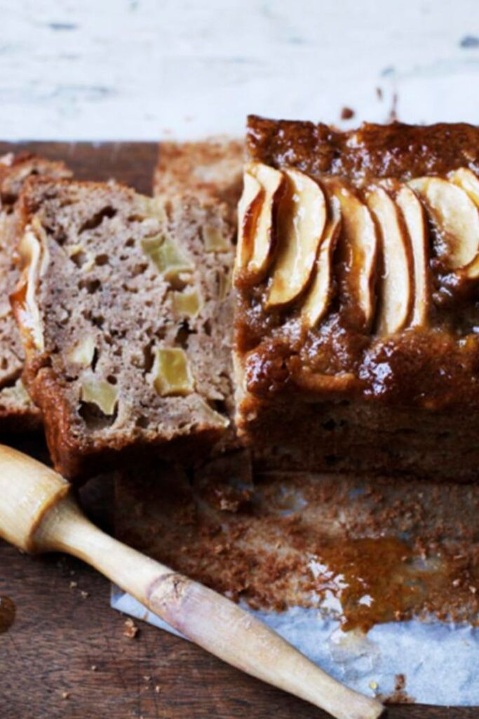 Mary Berry Apple And Cinnamon Cake