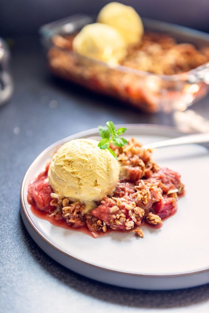 Rick Stein Rhubarb Crumble