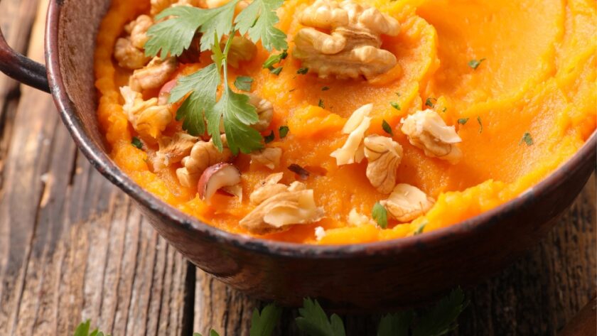 What To Serve With Carrot And Swede Mash Uk (15 Best Sides)