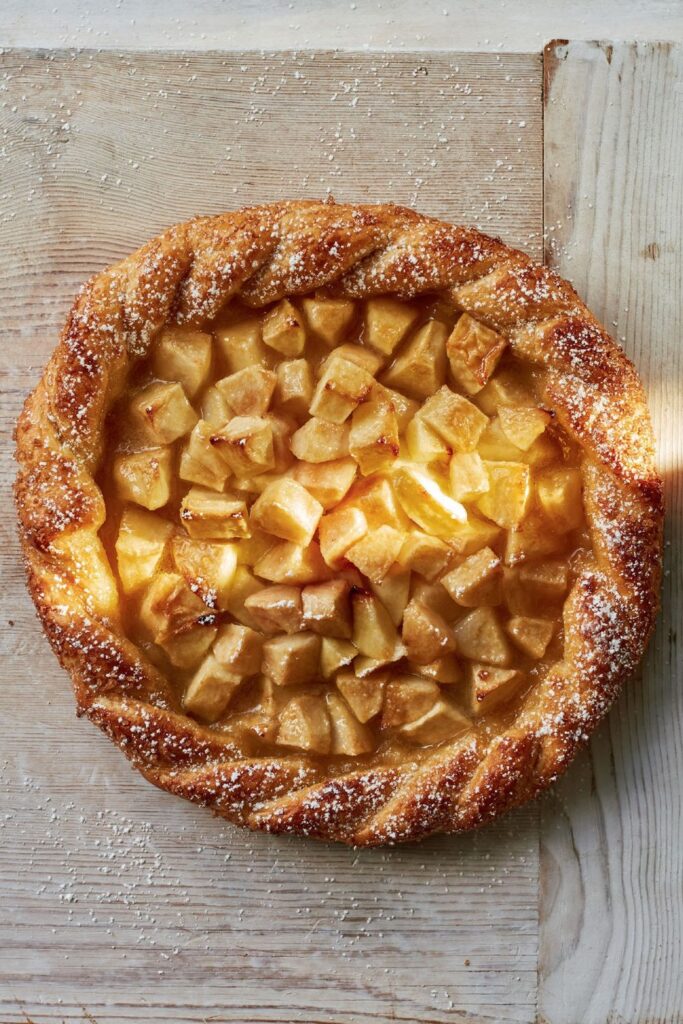 Mary Berry Apple and Pear Pie