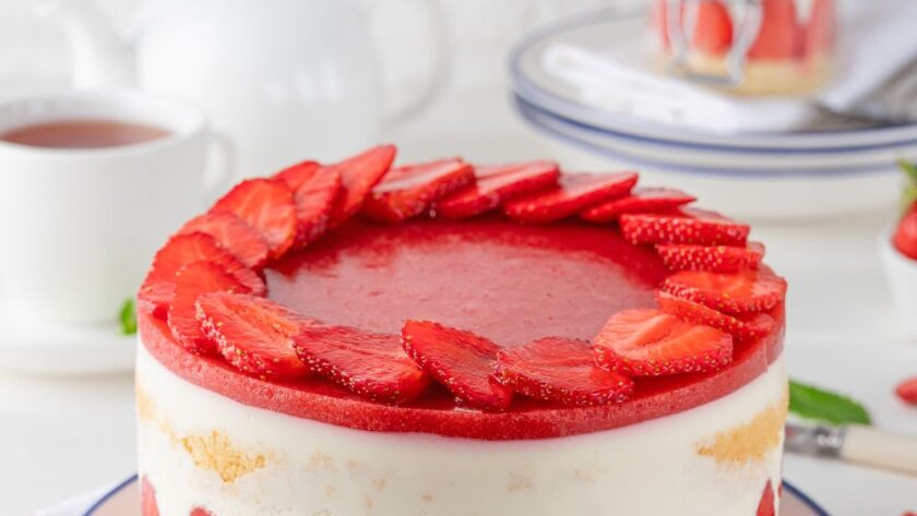 Nigella Strawberry Gateau Recipe