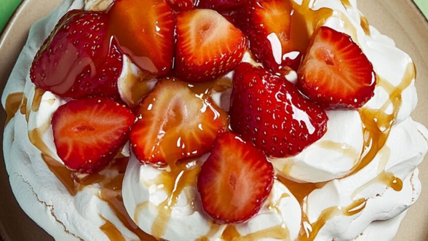 Nigella Strawberry Gateau Recipe