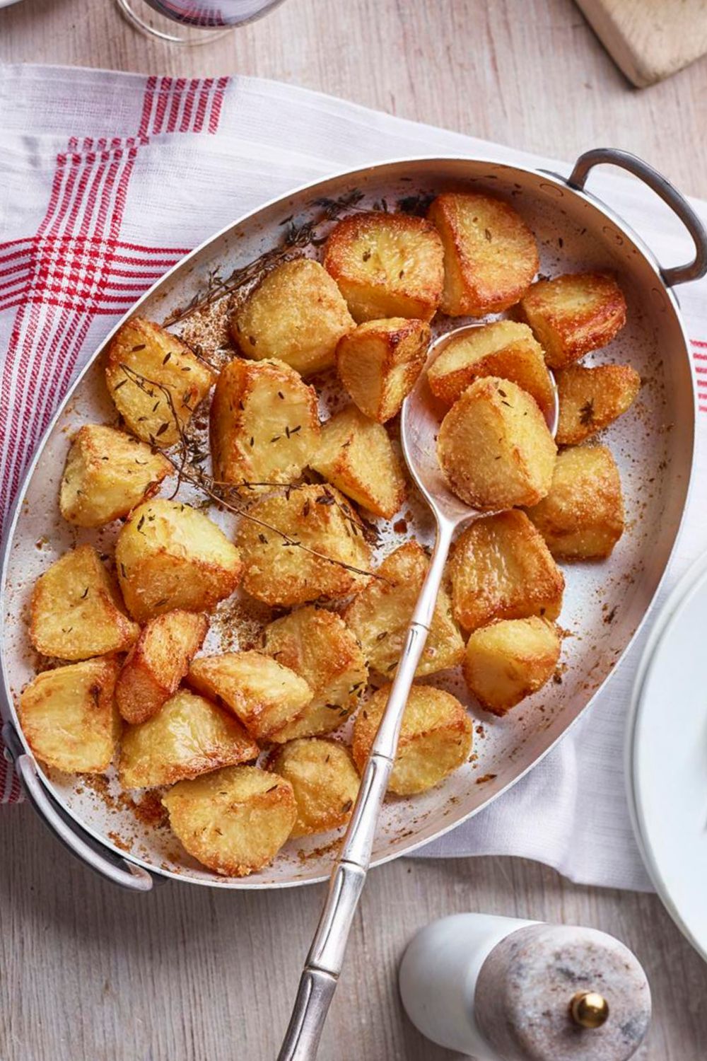 Mary Berry Christmas Roast Potatoes