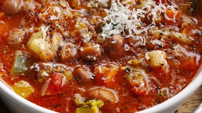 Easy Minestrone Soup Recipe UK​