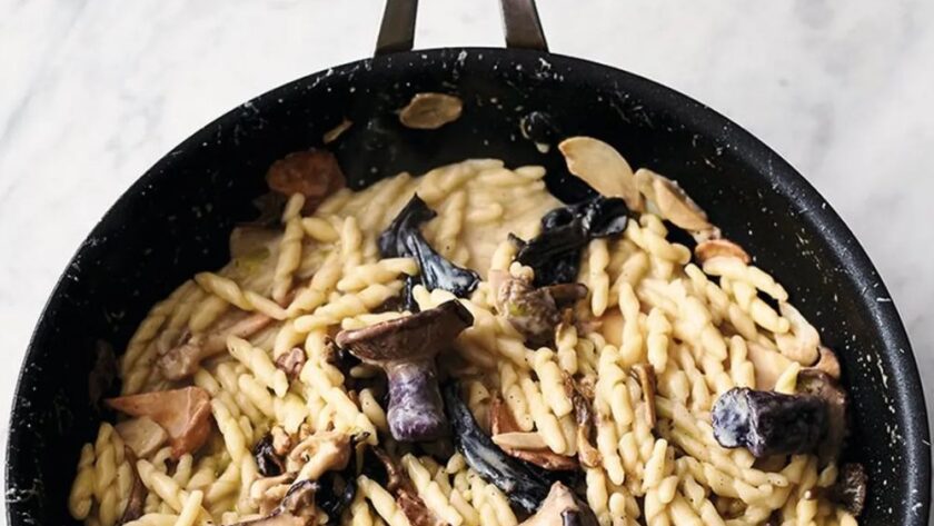 Jamie Oliver 5 Ingredients Mushroom Pasta