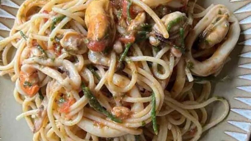 Jamie Oliver​ Seafood Pasta