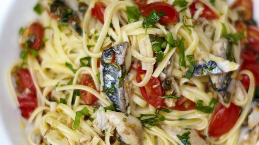 Jamie Oliver Mediterranean-Style Herring Pasta