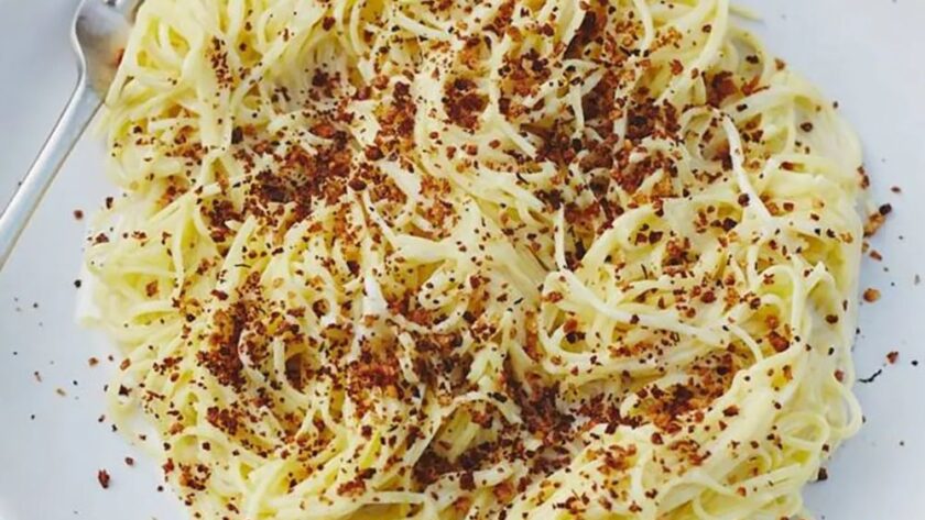 Jamie Oliver Oozy Cheesy Pasta With Crispy Pangritata