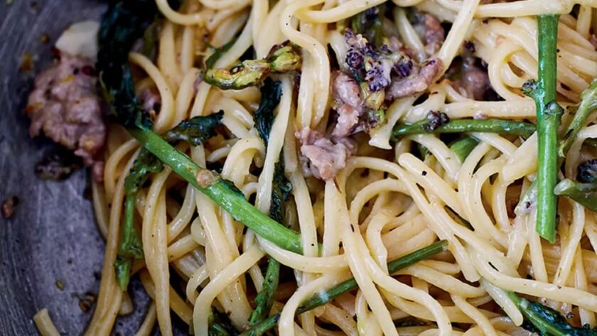 Jamie Oliver Sausage Linguine Pasta Recipe