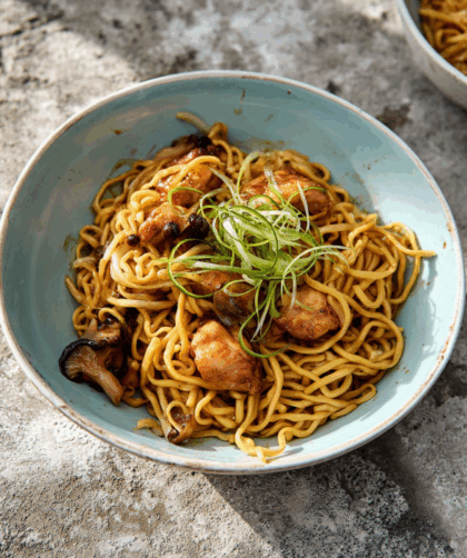 Marry Berry Chicken Chow Mein
