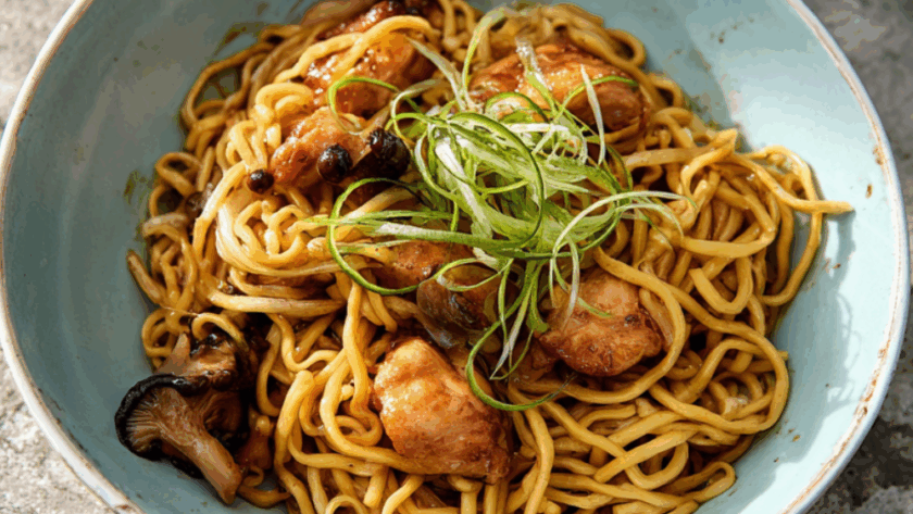 Marry Berry Chicken Chow Mein